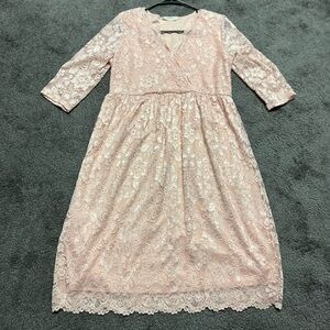 Elegant Pink Lace Woman’s Dress